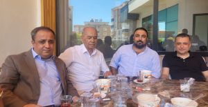 İŞADAMI ÇAKMAKTAN MİSAFİRLERE...