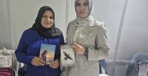 ŞAİR 2 KIZ KARDEŞ