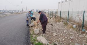 DULKADİROĞLU BELEDİYESİ, TEMİZLİK ÇALIŞMALARINI SÜRDÜRÜYOR