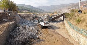 ŞEKEROBA’YA BÜYÜKŞEHİR’DEN YENİ KÖPRÜ