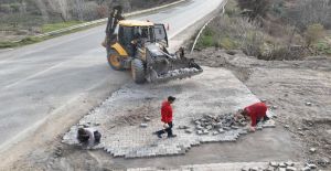 BÜYÜKŞEHİR, BİR MAHALLENİN DAHA ULAŞIMINI İYİLEŞTİRDİ