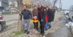 ASANSÖR BOŞLUĞUNA DÜŞTÜ, YARALANDI