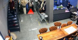 BOĞULAN BEBEĞİ ŞEF KURTARDI