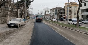 DULKADİROĞLU’NDA ASFALT SEFERBERLİĞİ BÜYÜKŞEHİRDEN