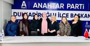 KAGİD’DEN ANAHTAR PARTİ’YE ZİYARET: KADINLAR SİYASETTE GÜÇLÜ OLMALI