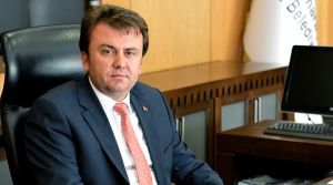 BAŞKAN ERKOÇ; SİİRT'TE, ALÇAKÇA, HUNHARCA, ADİCE VE KALLEŞÇE GERÇEKLEŞTİRİLEN SALDIRIYI ŞİDDETLE KINIYORUM...