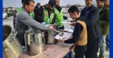 BAŞKAN OKUMUŞ’DAN RAMAZAN ÇADIRINDA YEMEK DAĞITIMI