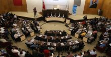 MİLLETVEKİLİ DORA, KAHRAMANMARAŞ’IMIZ İÇİN KOLLARI SIVAMALIYIZ
