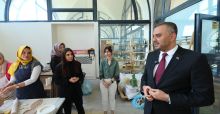 BAŞKAN TOPTAŞ; EL EMEĞİ İLE ÜRETEN KADINLARIMIZIN YANINDAYIZ